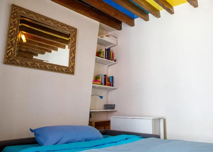 Chic & Vibrant Apartment, Place D'italie Appartement