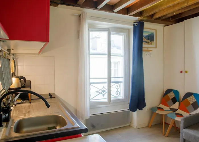 Chic & Vibrant Apartment, Place D'italie Paris