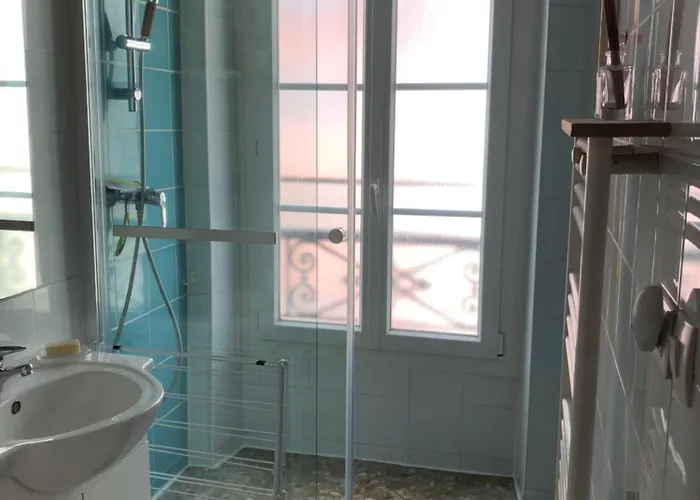 Chic & Vibrant Apartment, Place D'italie *